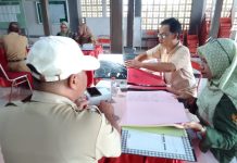 Tim Kecamatan Gondang, Laksanakan Monev APBDes 2024 Di Desa Jarakan
