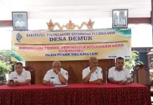 Bimtek Pengelolaan Keuangan Desa Dan Monev APBDes Di Gelar Di Desa Demuk, Camat Tekankan Transparansi Dan Kolaborasi