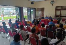 Rapat Koordinasi Terkait Jalan Rusak Di Kecamatan Pucanglaban : CV Pengangkut Material Sepakat Berkontribusi Untuk Perbaikan Jalan