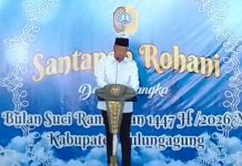 Bupati Gatut Sunu : Ramadan Harus Tingkatkan Kinerja dan Kepedulian Sosial