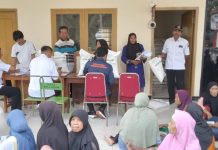 Pemdes Pucanglaban Salurkan Bantuan Pangan, Wujud Kepedulian Untuk Ketahanan Masyarakat